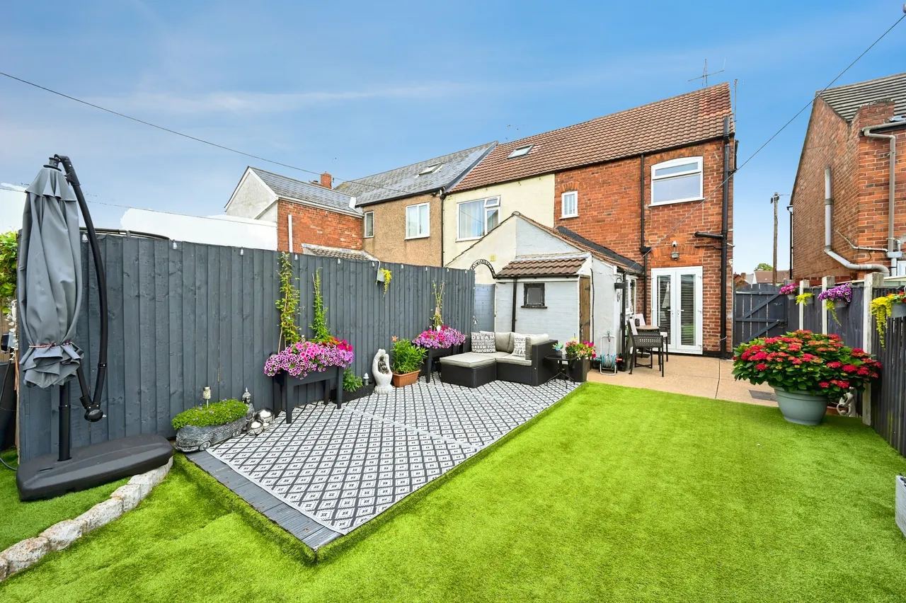 Lawn Road, Sutton-In-Ashfield, NG17, photo 27