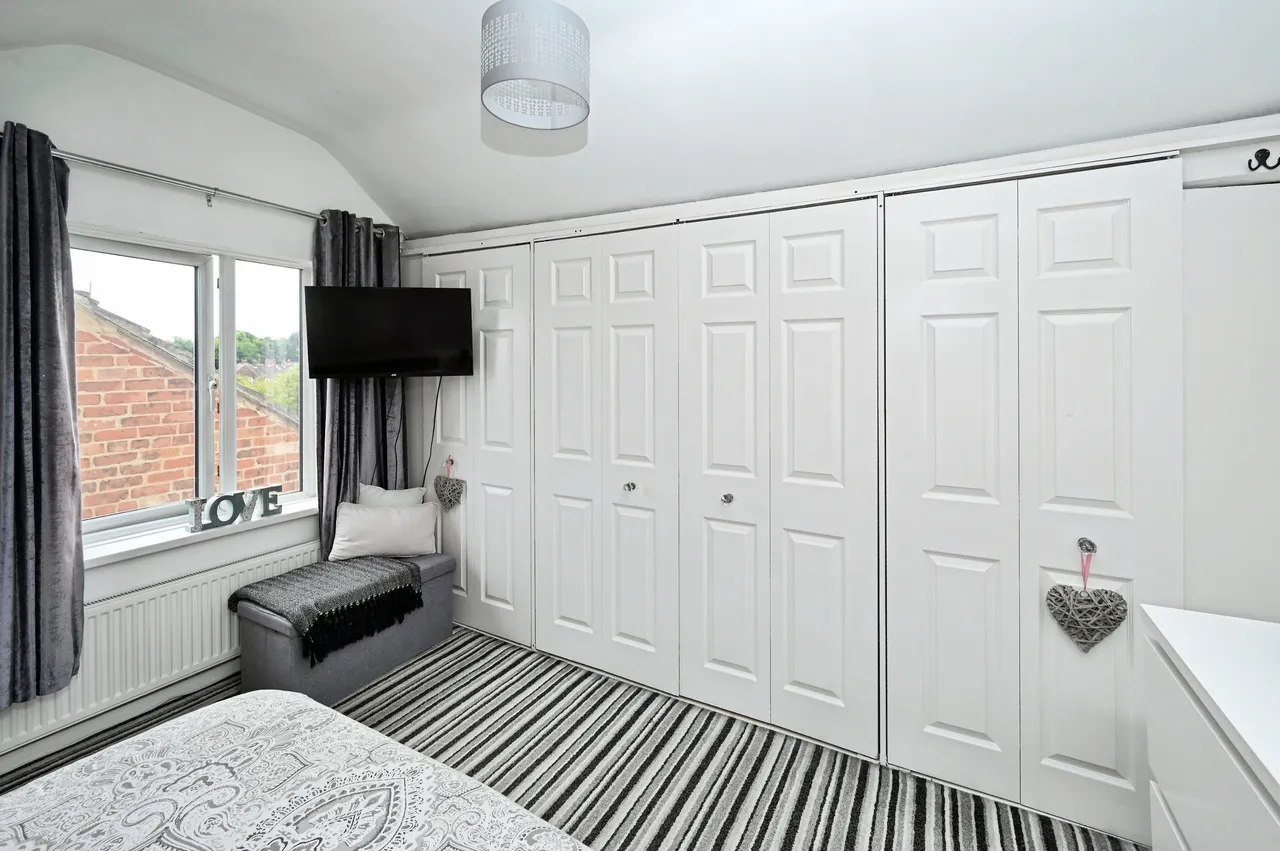 Lawn Road, Sutton-In-Ashfield, NG17, photo 25