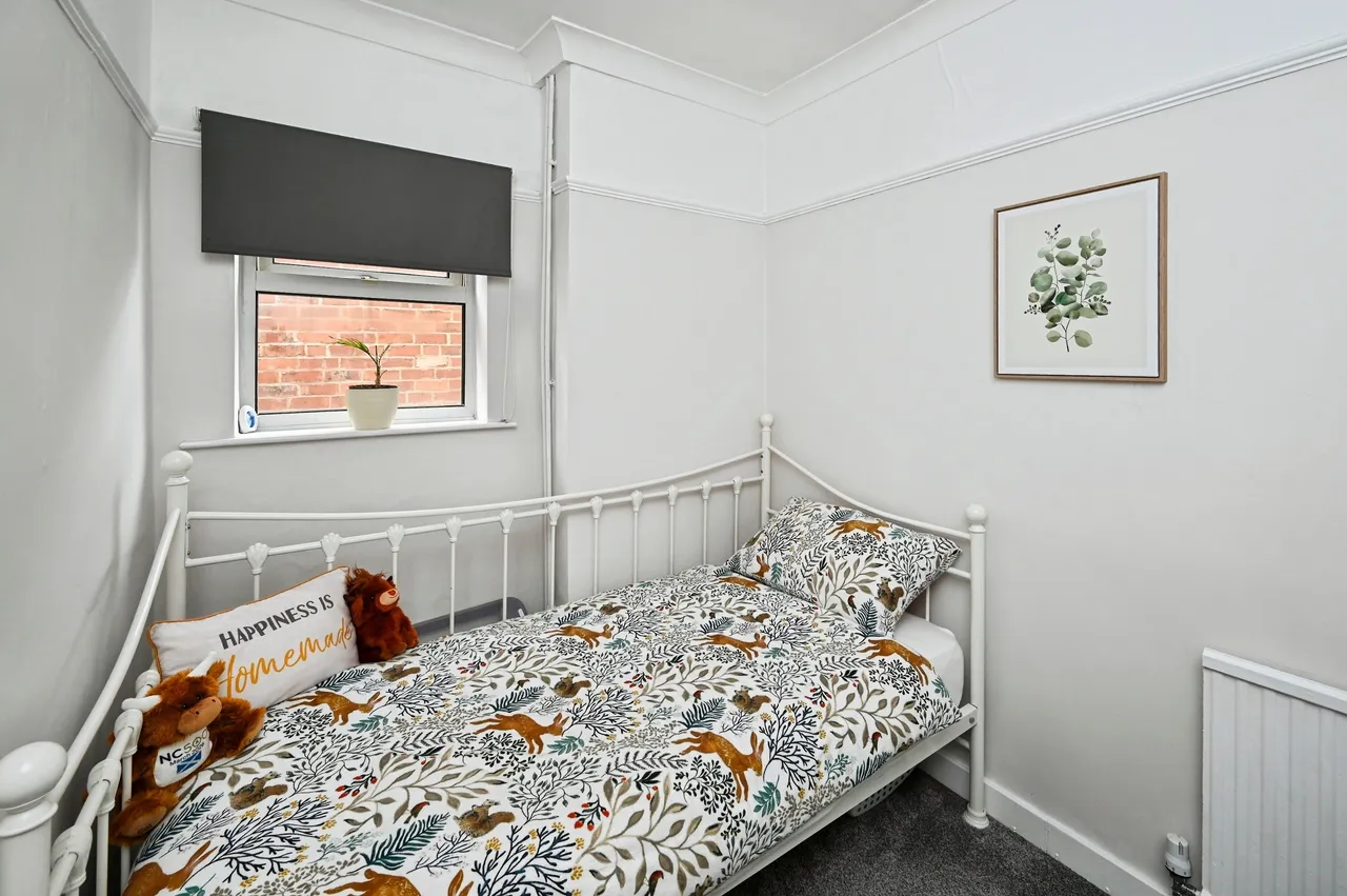 Lawn Road, Sutton-In-Ashfield, NG17, photo 20