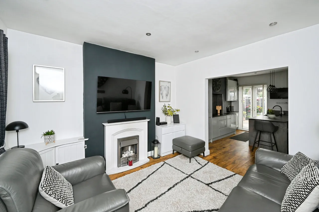 Lawn Road, Sutton-In-Ashfield, NG17, photo 4
