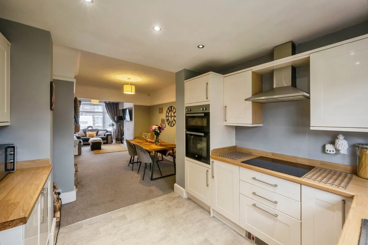 Rufford Road, Doncaster, South Yorkshire, DN4, photo 2