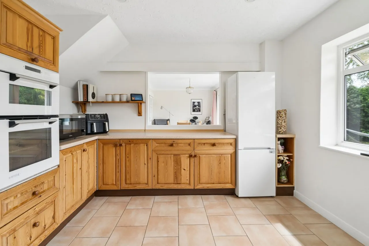 Shrimpton Close, Beaconsfield, HP9, photo 3