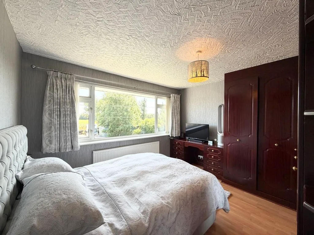 For SalePark Road, Adlington, photo 11
