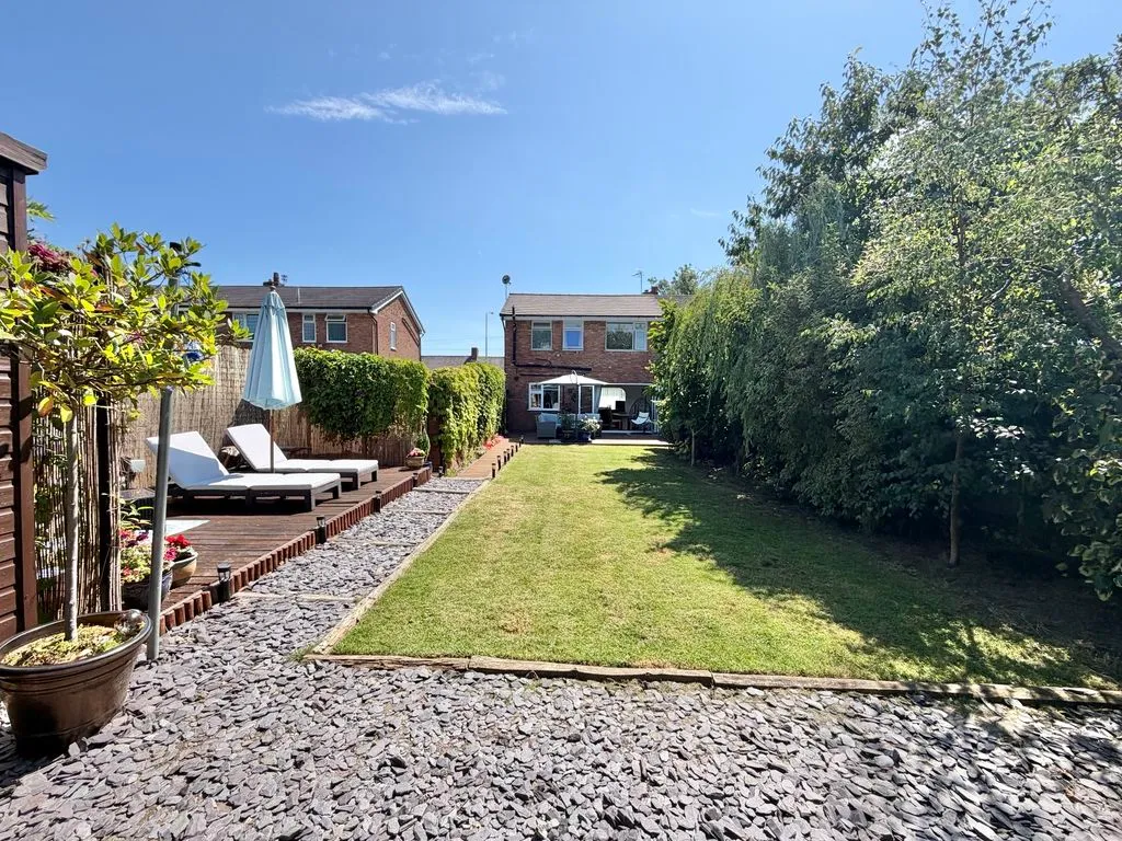 For SalePark Road, Adlington, photo 24