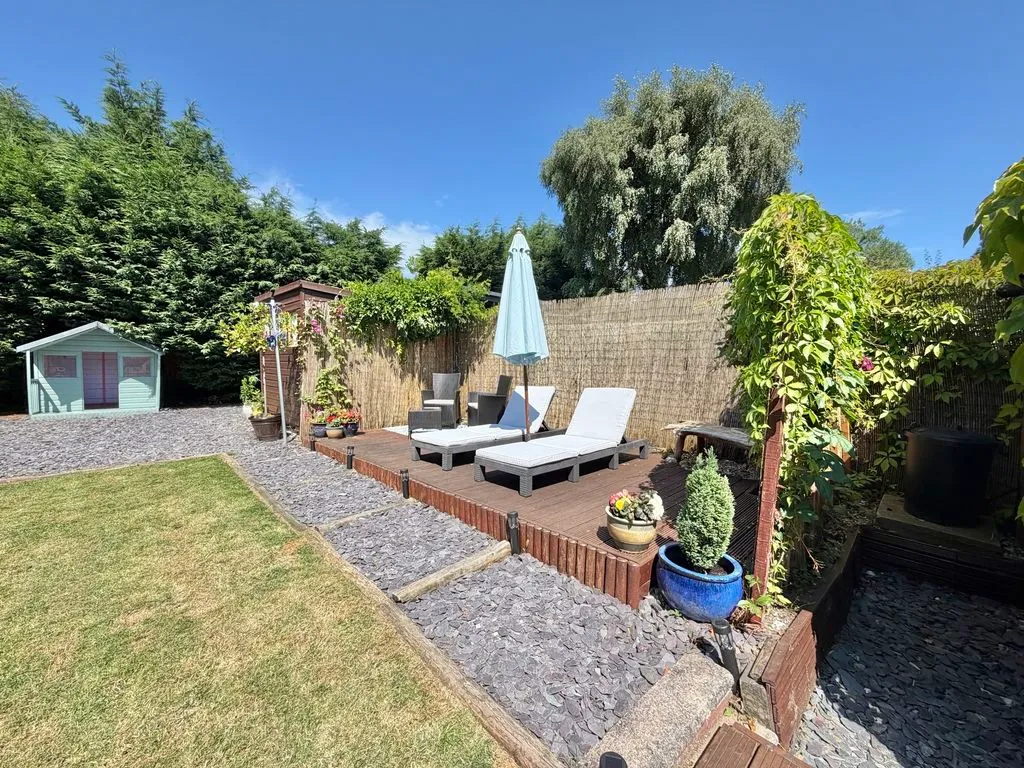 For SalePark Road, Adlington, photo 23