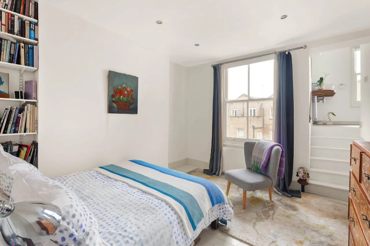 Cornwall Crescent, London, W11, photo 9