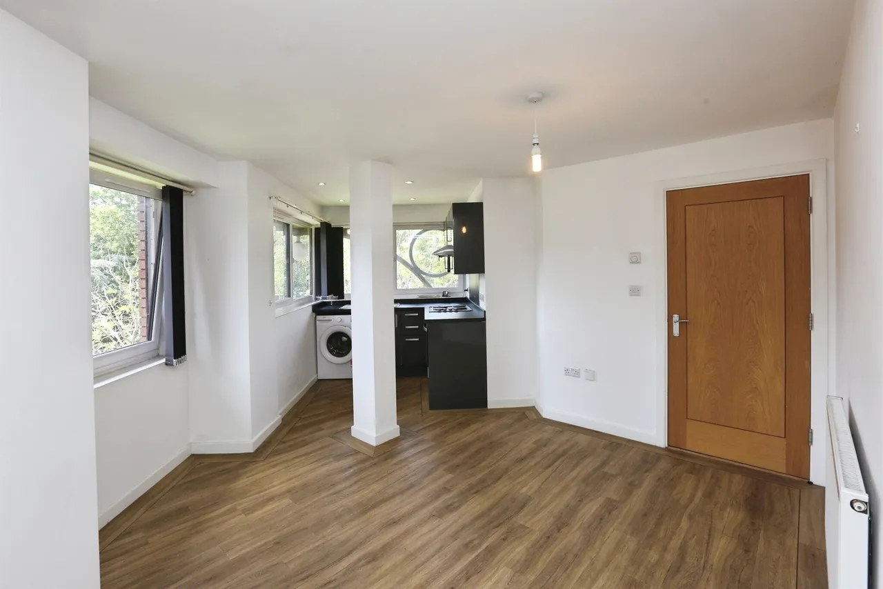 1 bed flat for sale, Wickham Road, Fareham, PO16