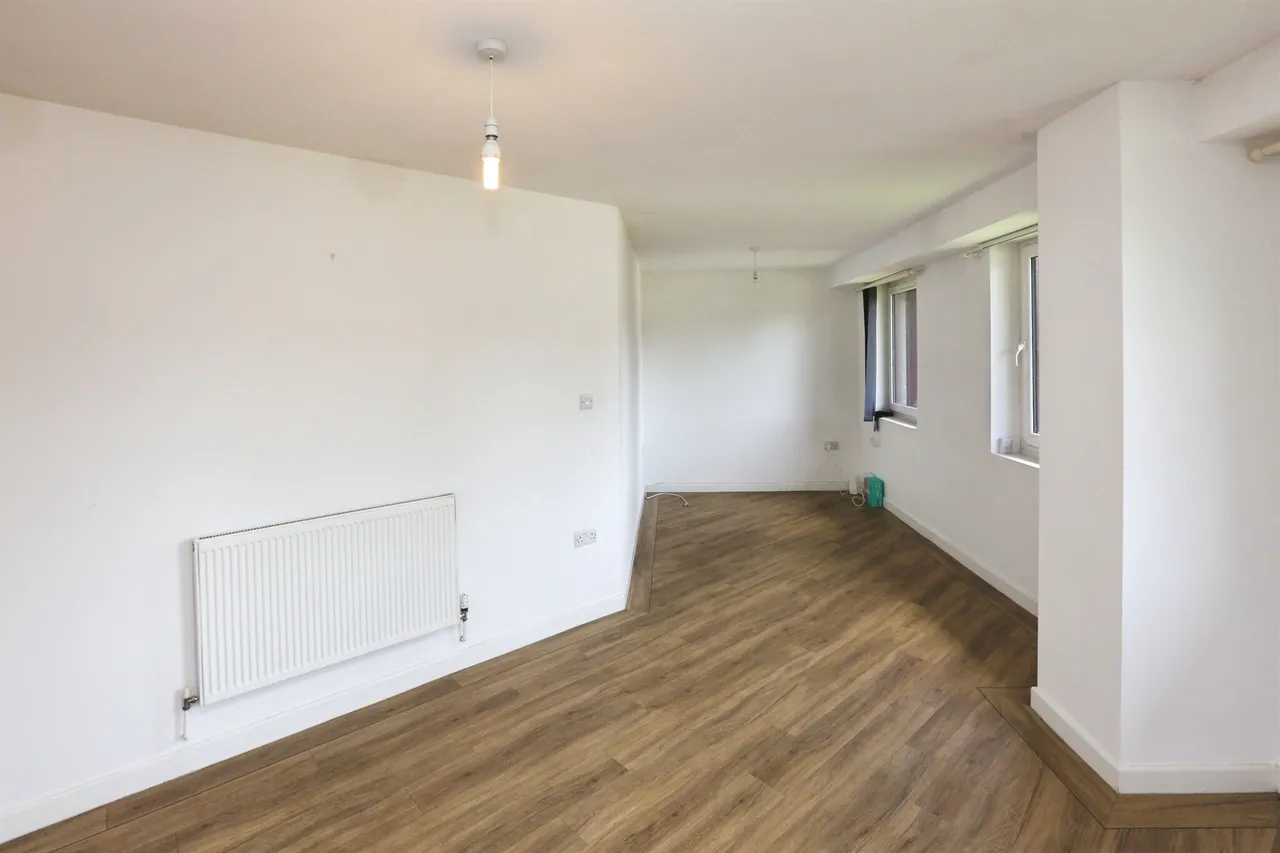 Wickham Road, Fareham, PO16, photo 3