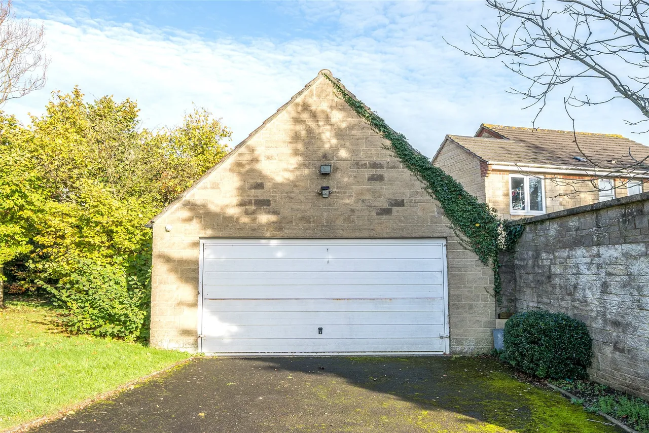 Bath Old Road, Radstock, BA3 3HF, photo 29