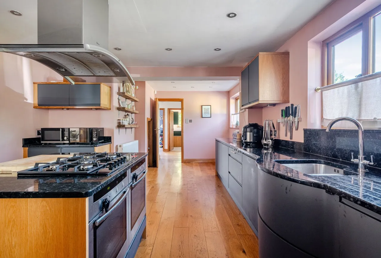 Bath Old Road, Radstock, BA3 3HF, photo 9