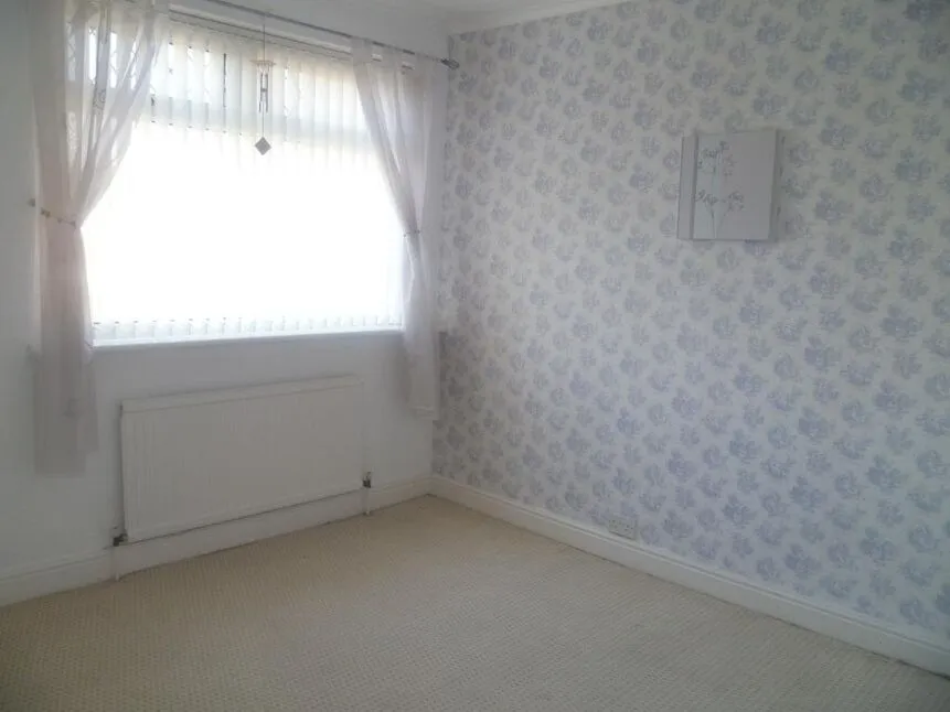 Southcoates Lane, Hull, East Yorkshire, HU9, photo 8