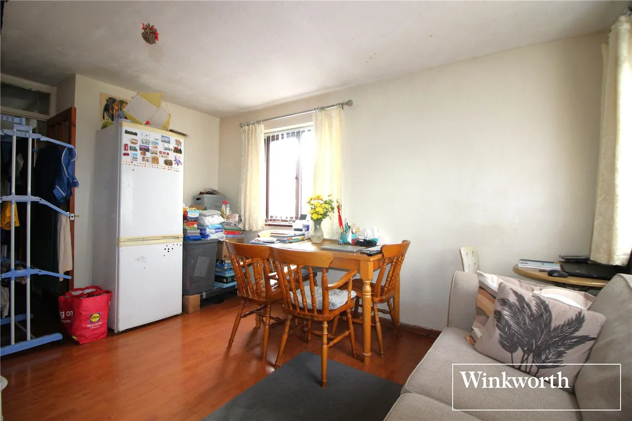 1 bed flat to rent — Romeland Court, Elstree, Hertfordshire, WD6