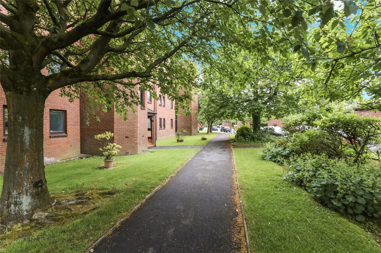 Durward Court, Shawlands, Glasgow, G41, photo 17