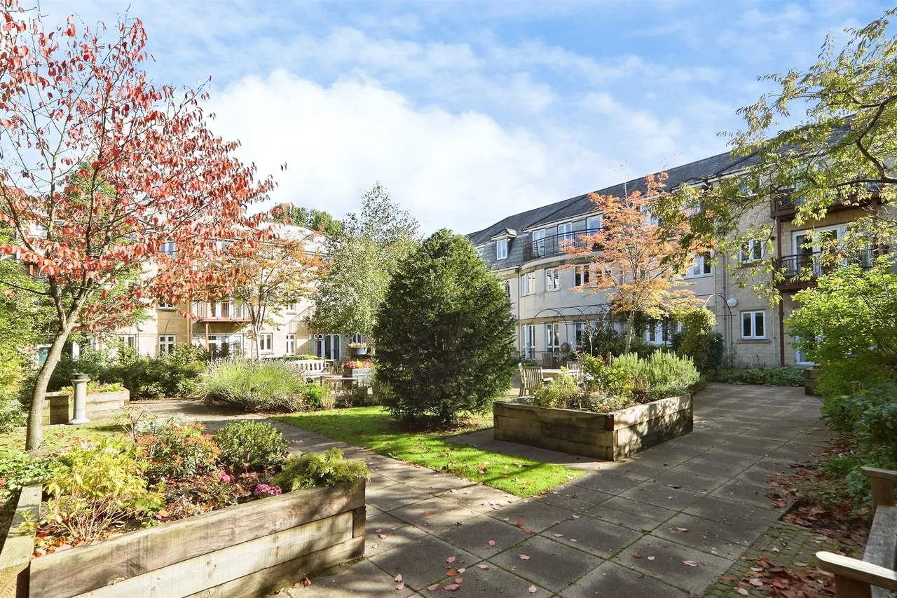 1 bed retirement property for sale, Shakespeare Road, Guiseley, LS20
