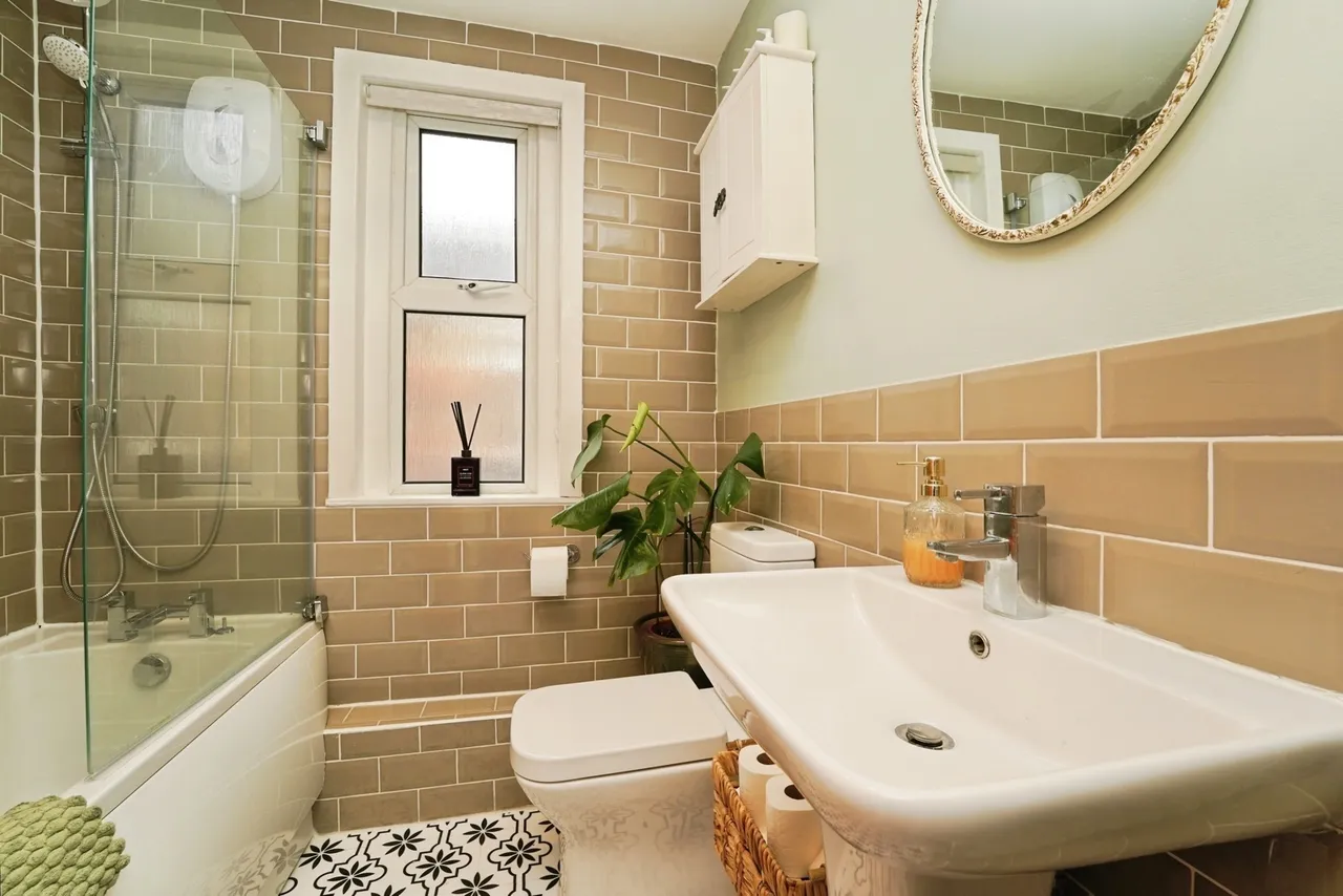 Burford Road, Evesham, WR11, photo 6