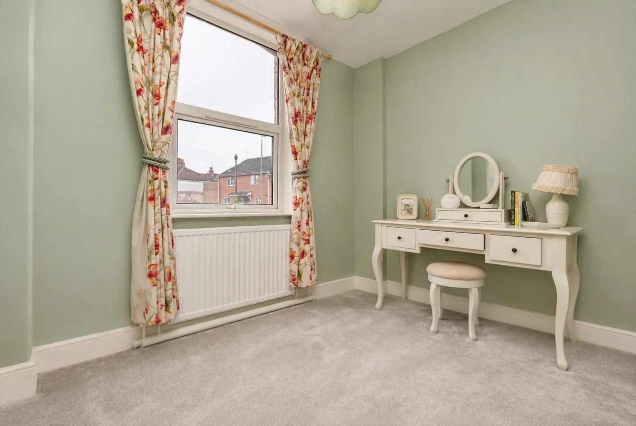 Burford Road, Evesham, WR11, photo 12