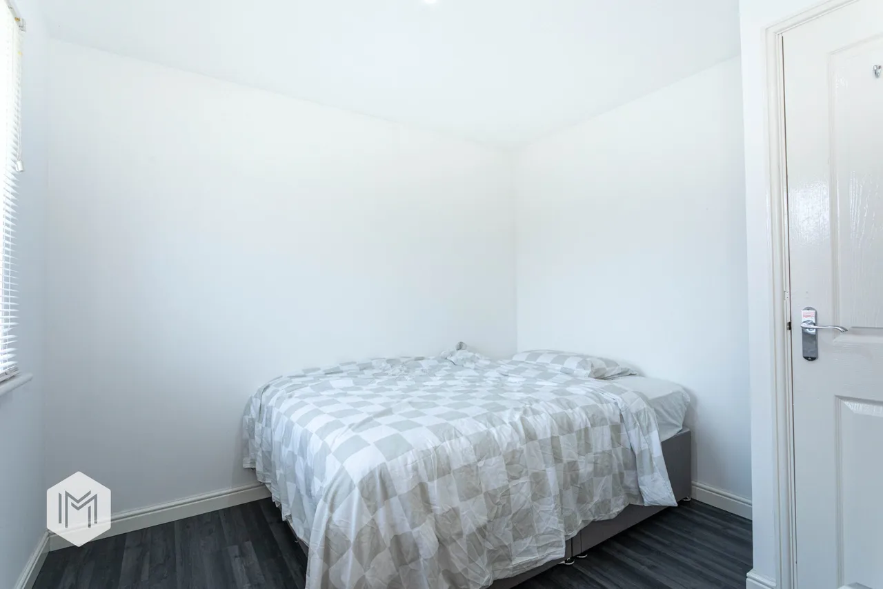 Laurel Avenue, Bolton, BL3 1AS, photo 13