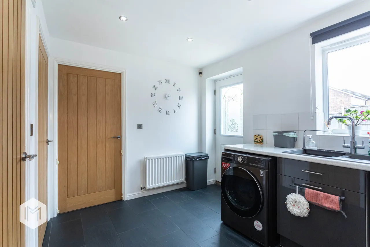 Laurel Avenue, Bolton, BL3 1AS, photo 8