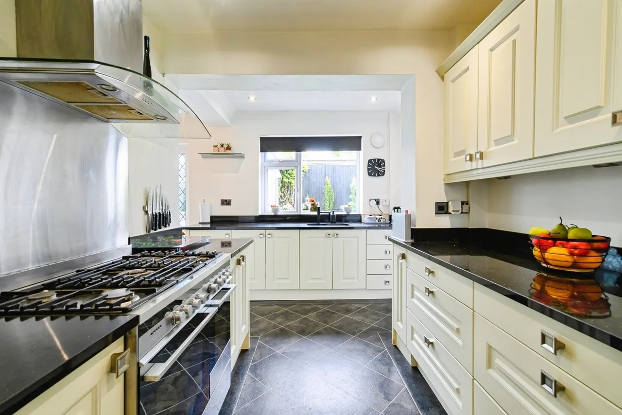 Bridgewater Road, Worsley, Manchester, Greater Manchester, M28, photo 6