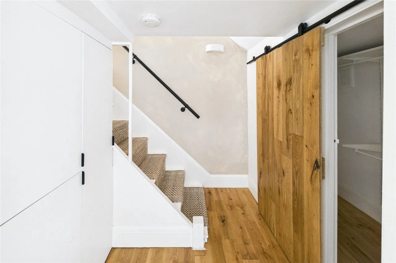 Tierney Road, London, SW2, photo 9