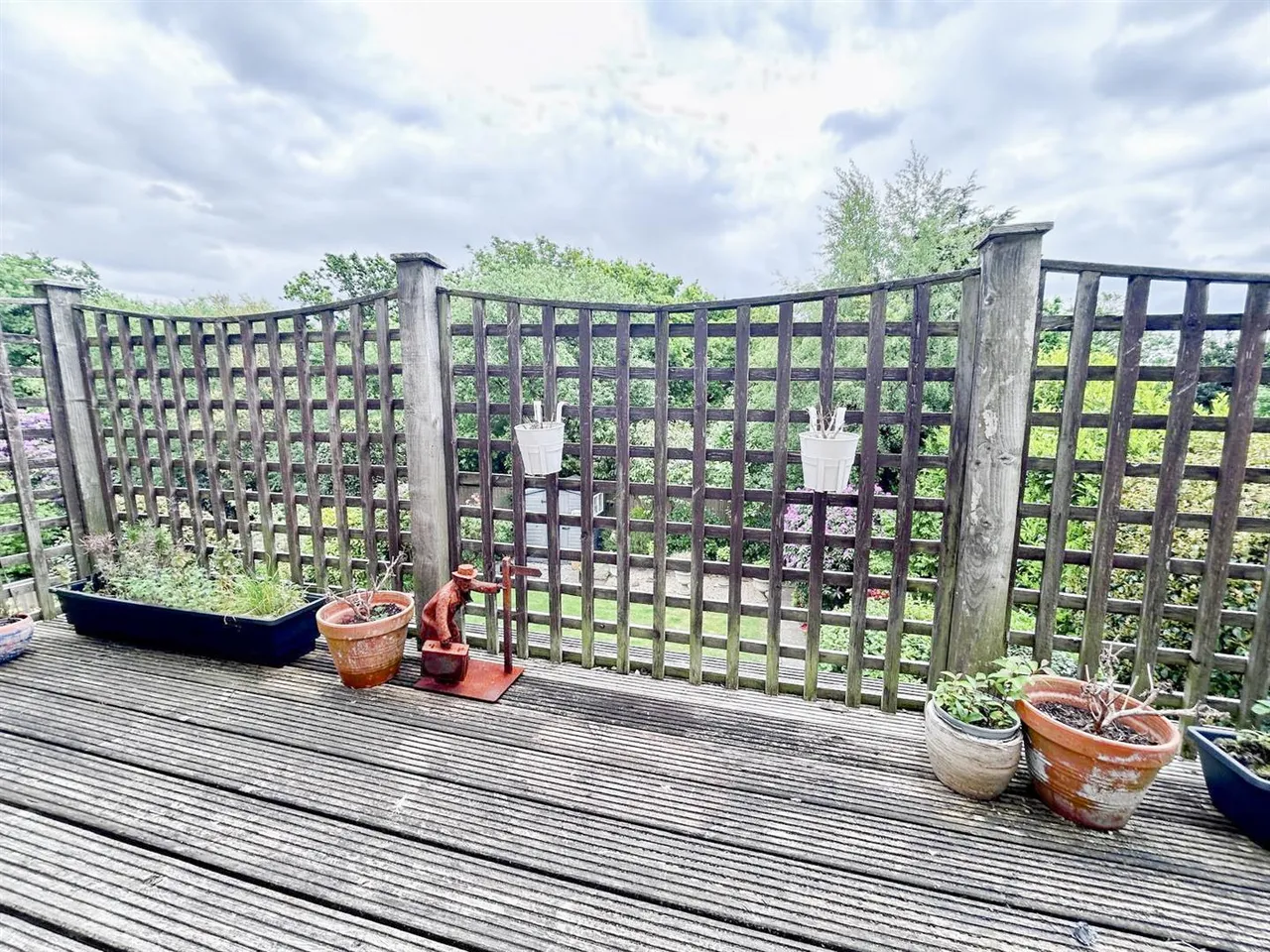 Terminus Avenue, Bexhill-On-Sea, TN39 3LY, photo 12