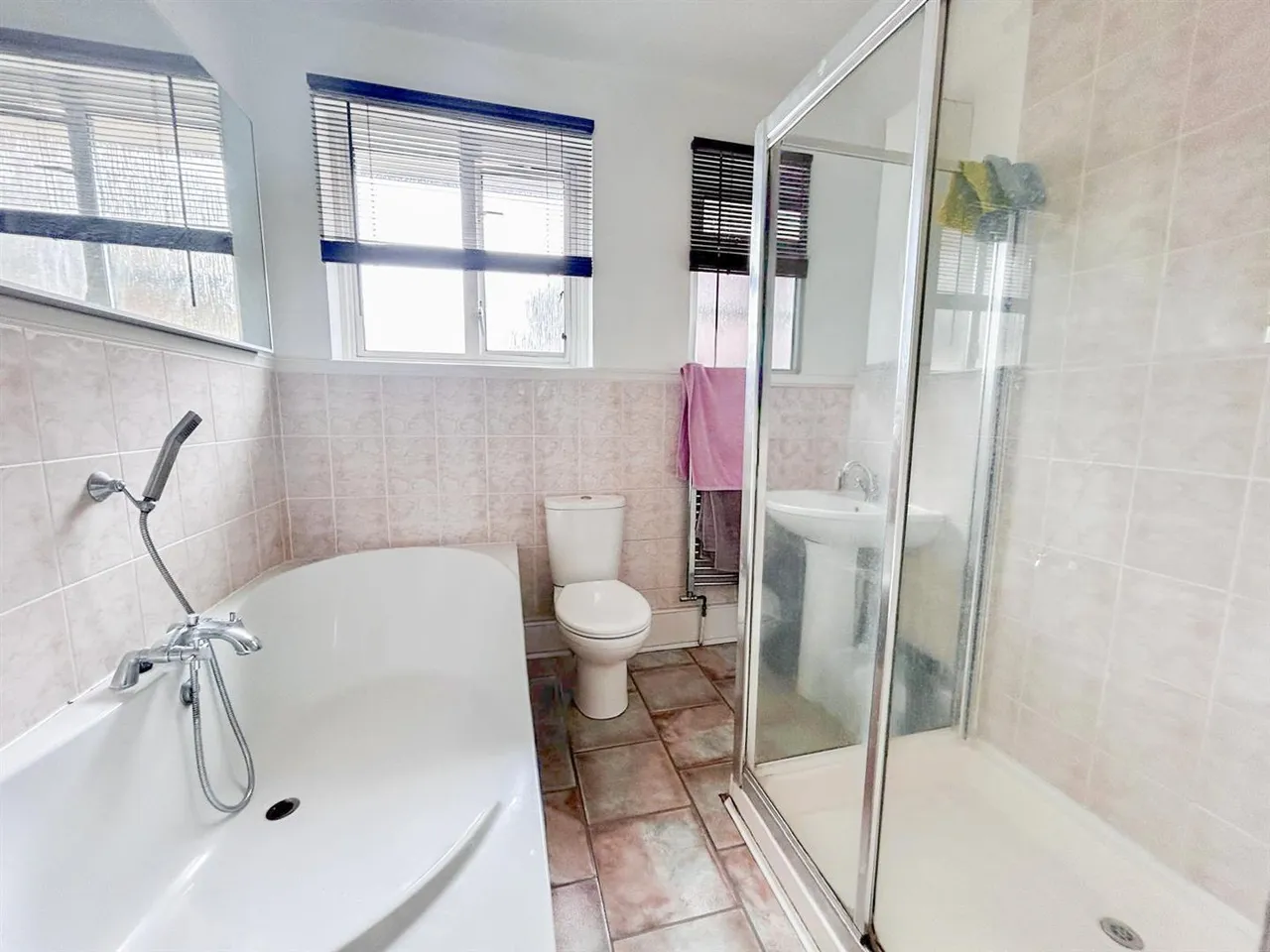 Terminus Avenue, Bexhill-On-Sea, TN39 3LY, photo 11