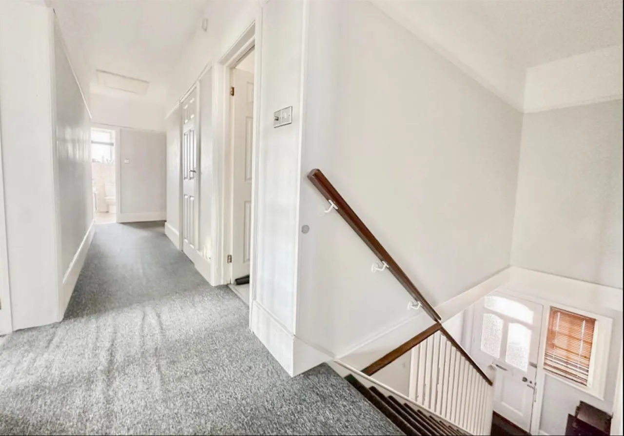 Terminus Avenue, Bexhill-On-Sea, TN39 3LY, photo 4