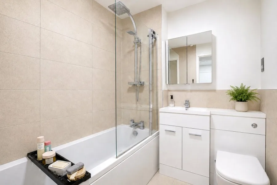 with 2 bedrooms in Waytemore Road, Bishop's Stortford, CM23, photo 8