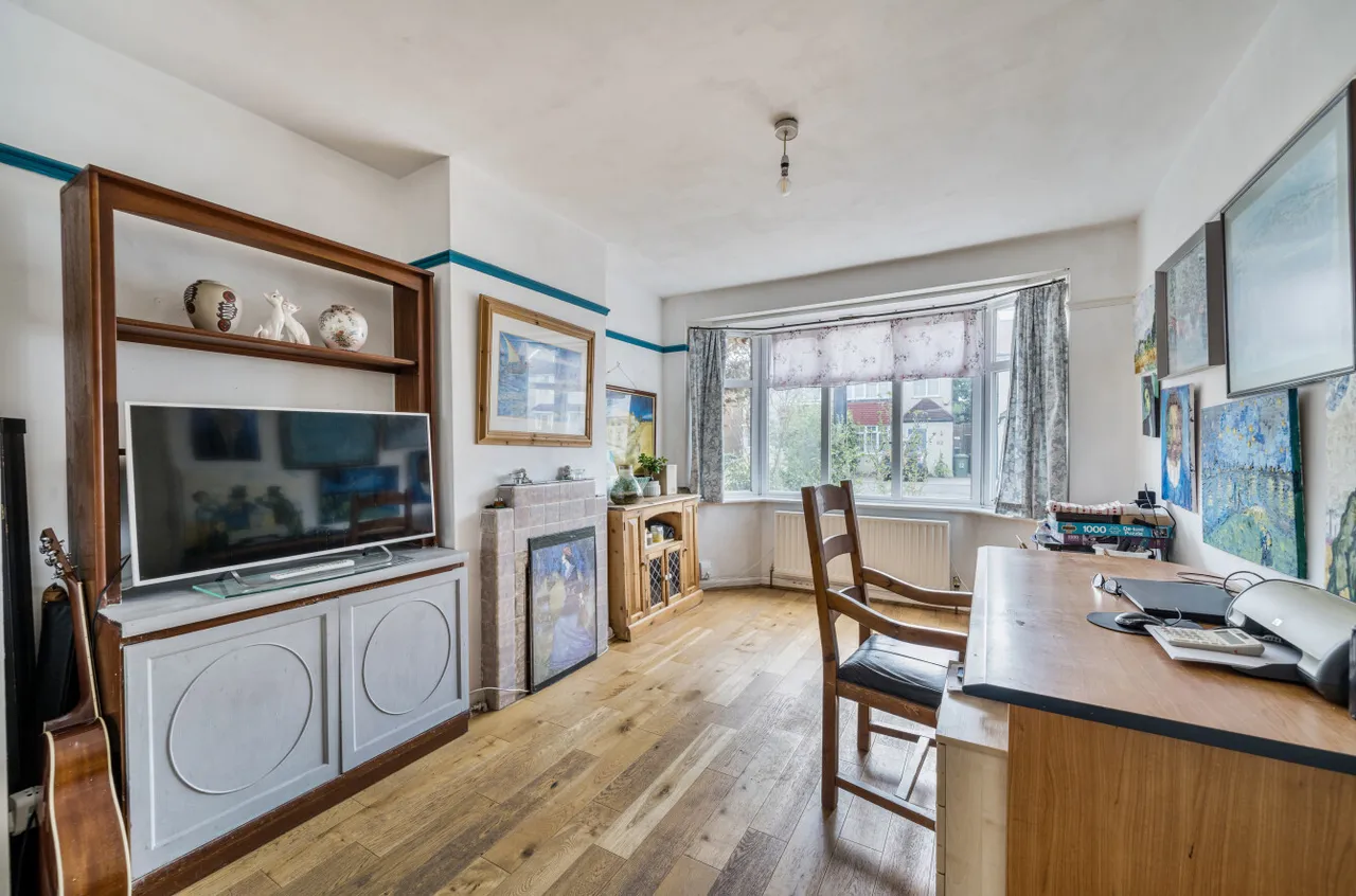 Cottimore Avenue, Walton-On-Thames, KT12, photo 2