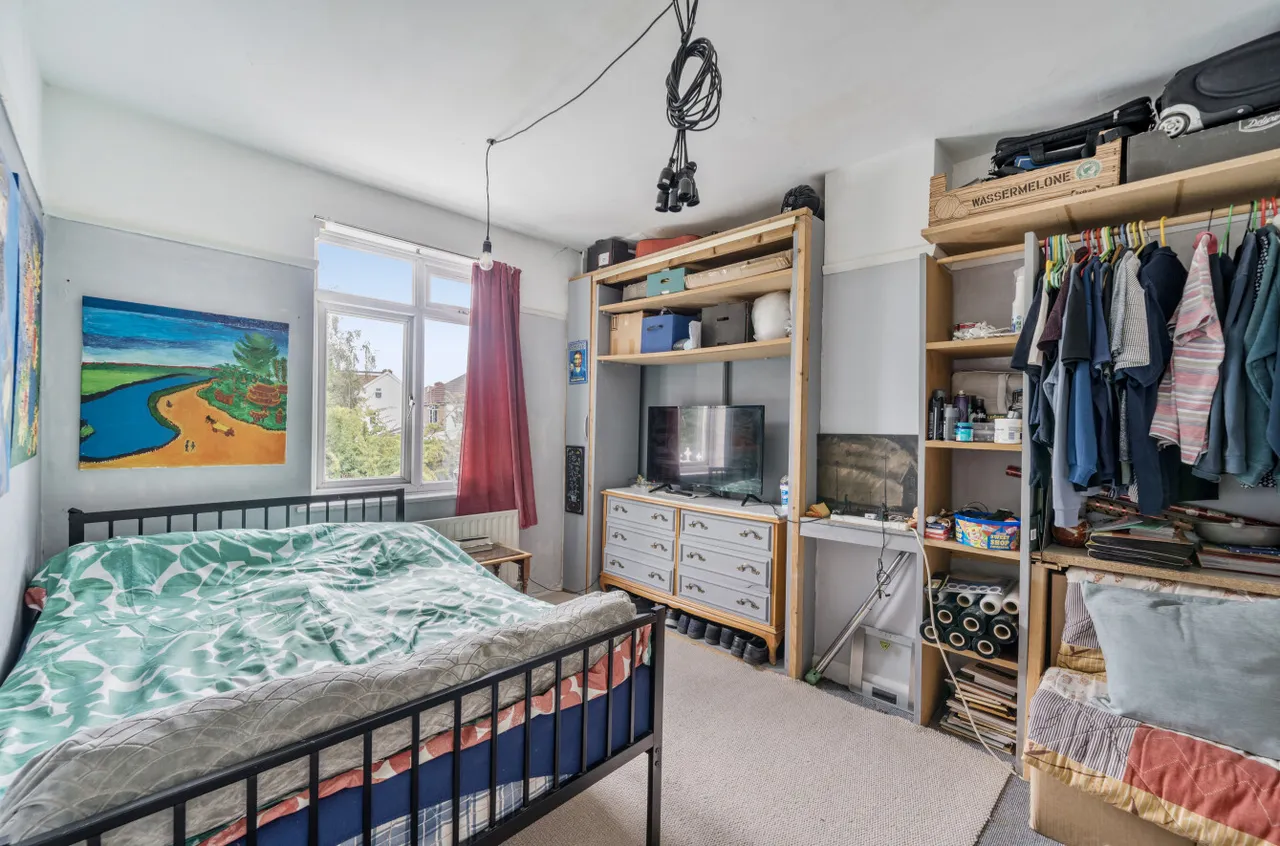 Cottimore Avenue, Walton-On-Thames, KT12, photo 12