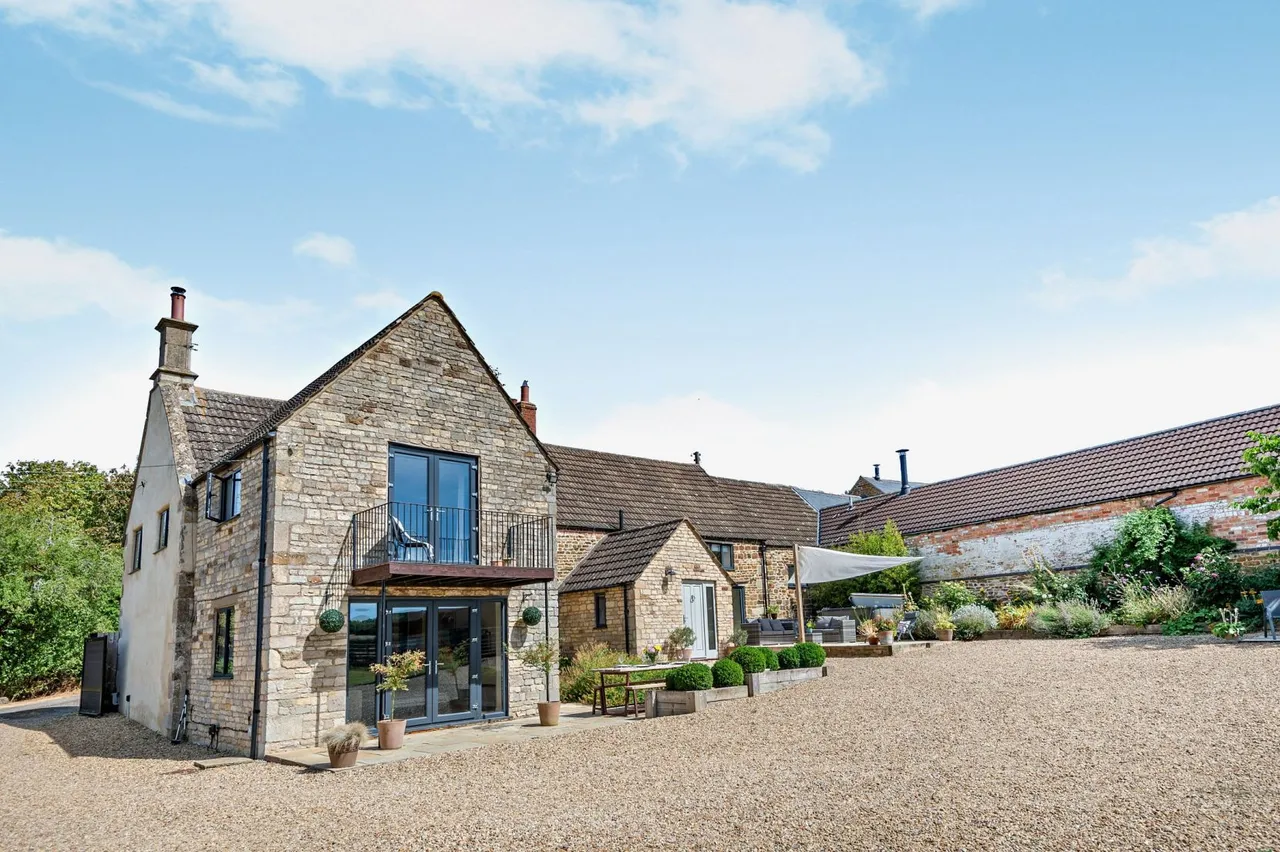 4 bed property for sale — Hortons Lane, Whissendine, Oakham, Rutland, LE15 7EP