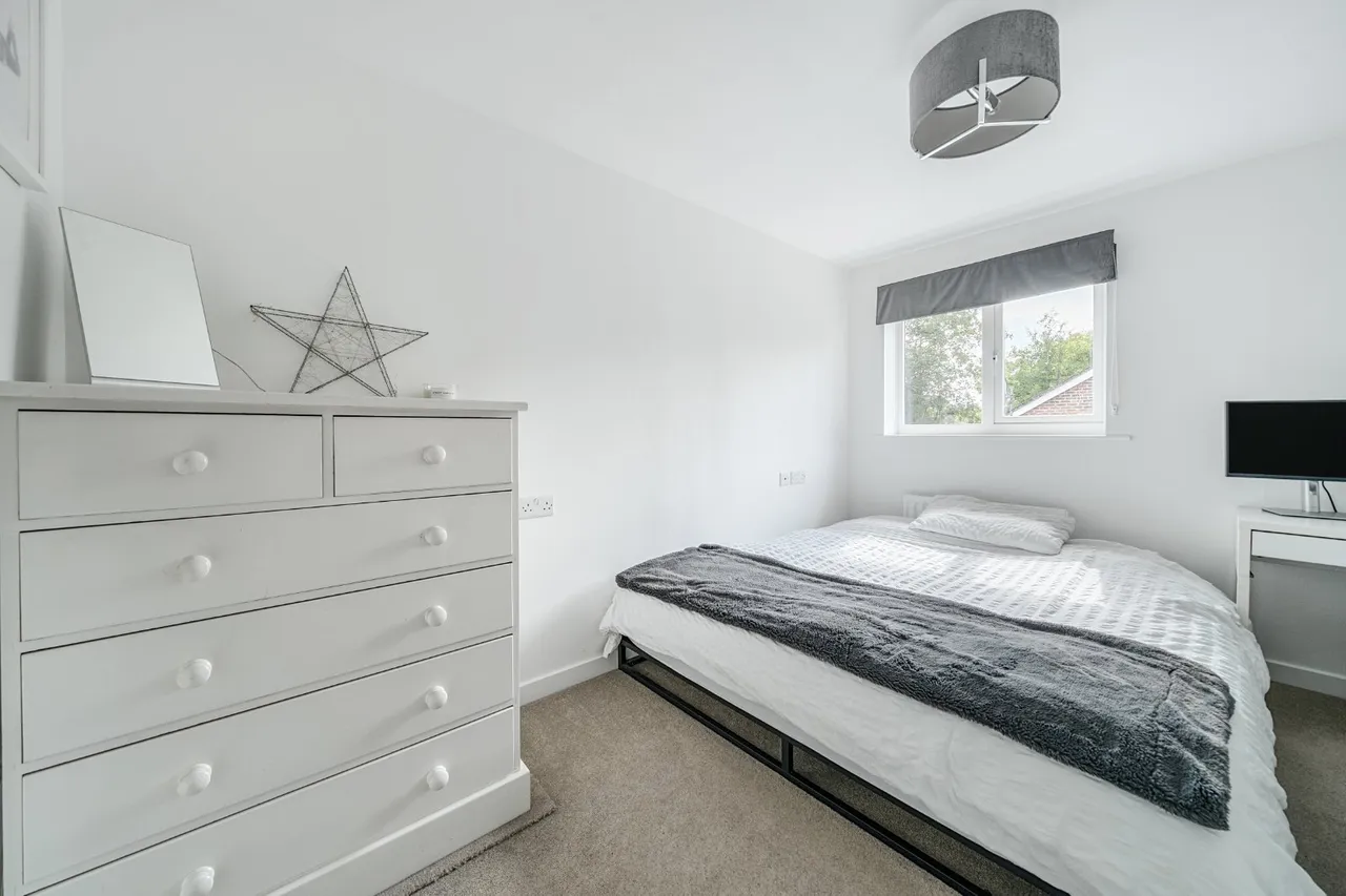 Thornton Close, Alresford, SO24, photo 7