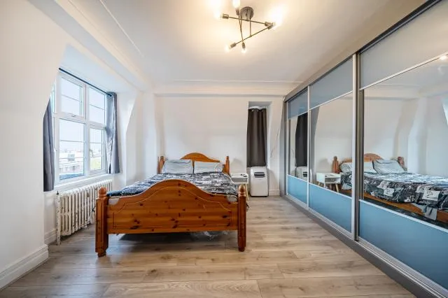 College Crescent, London, NW3, photo 8