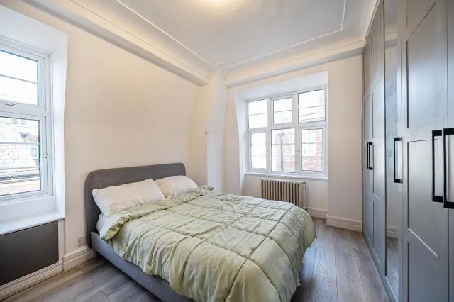 College Crescent, London, NW3, photo 2