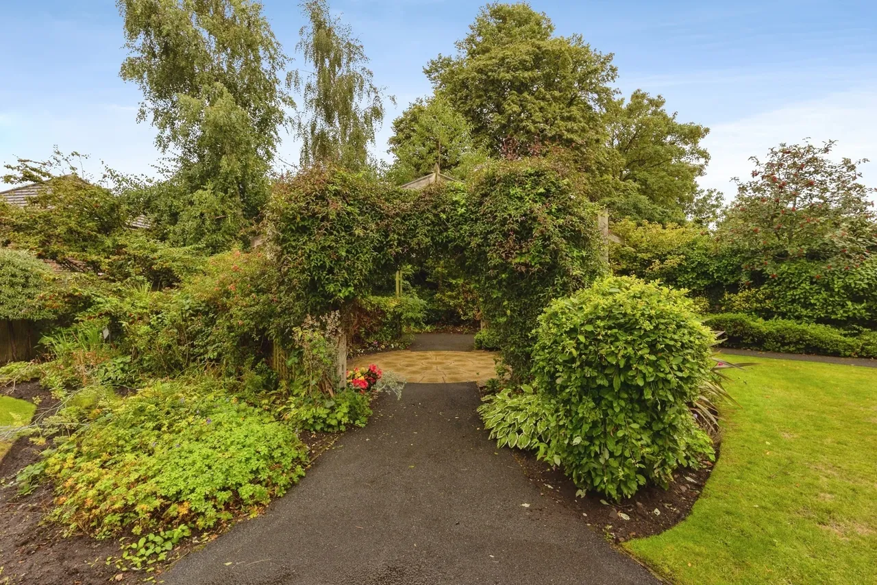Crofts Bank Road, Urmston, Manchester, Greater Manchester, M41, photo 20