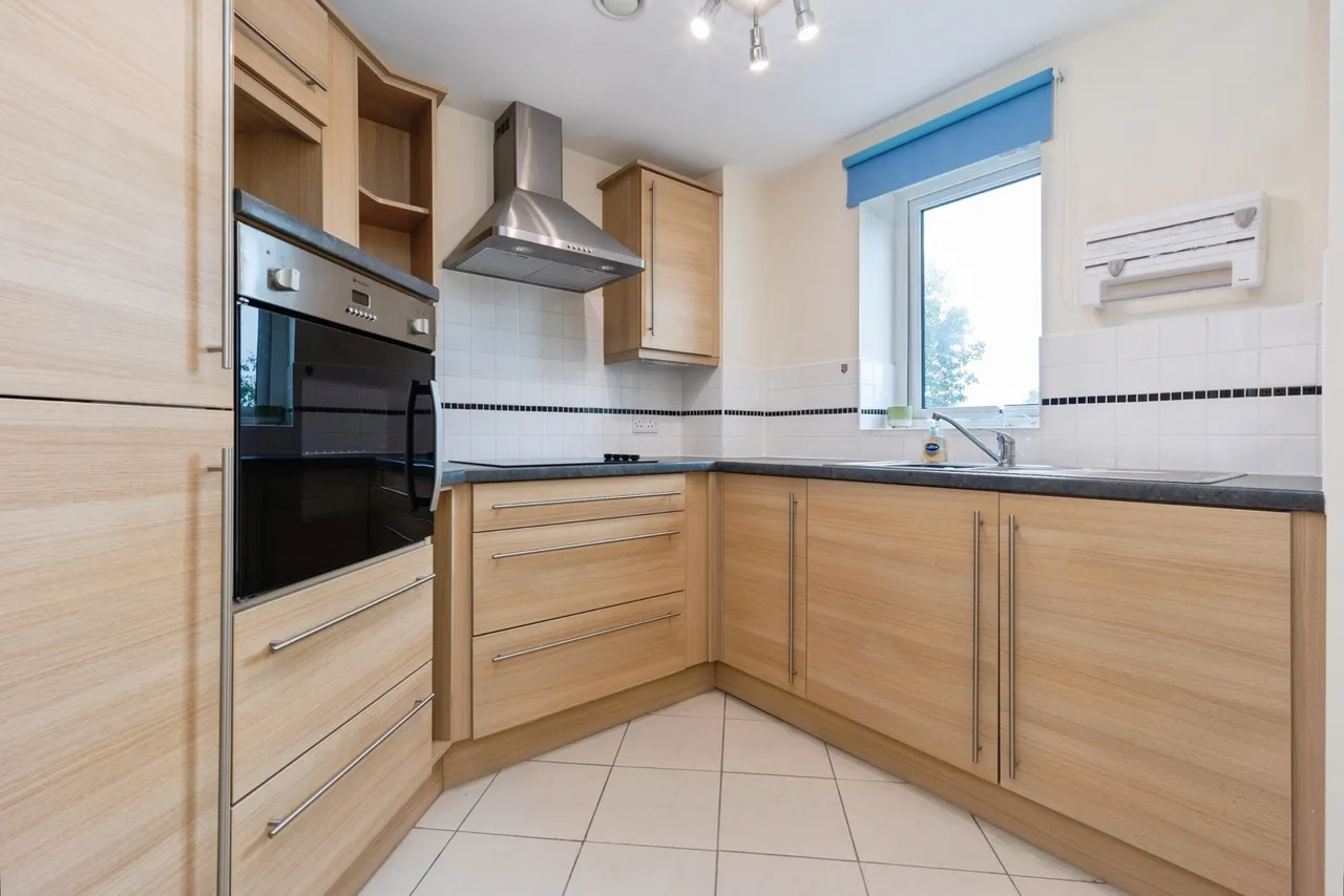 Crofts Bank Road, Urmston, Manchester, Greater Manchester, M41, photo 9