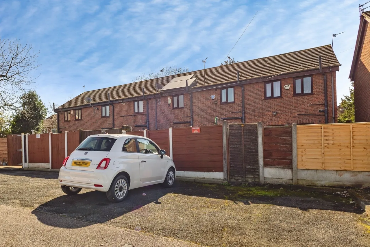 Cottage Gardens, Bredbury, Stockport, Greater Manchester, SK6, photo 16