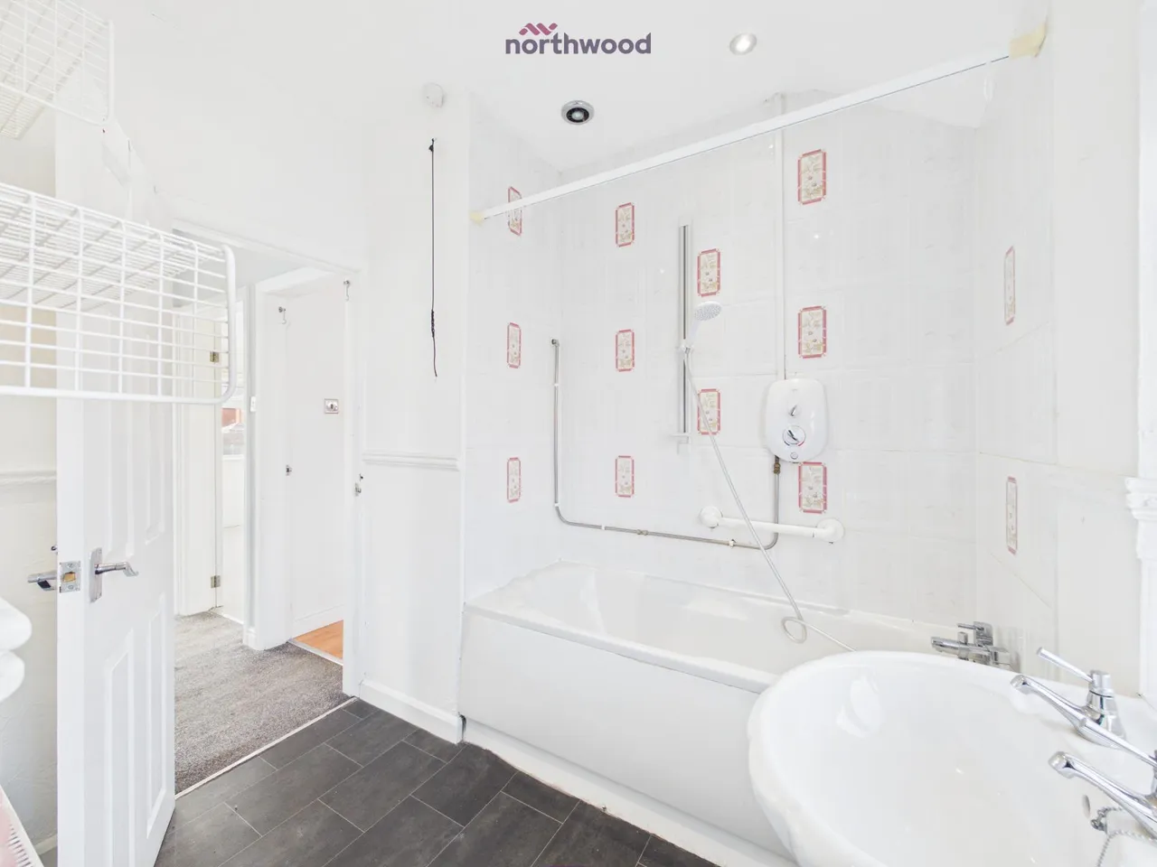 Maelor View, Wrexham, LL14, photo 12