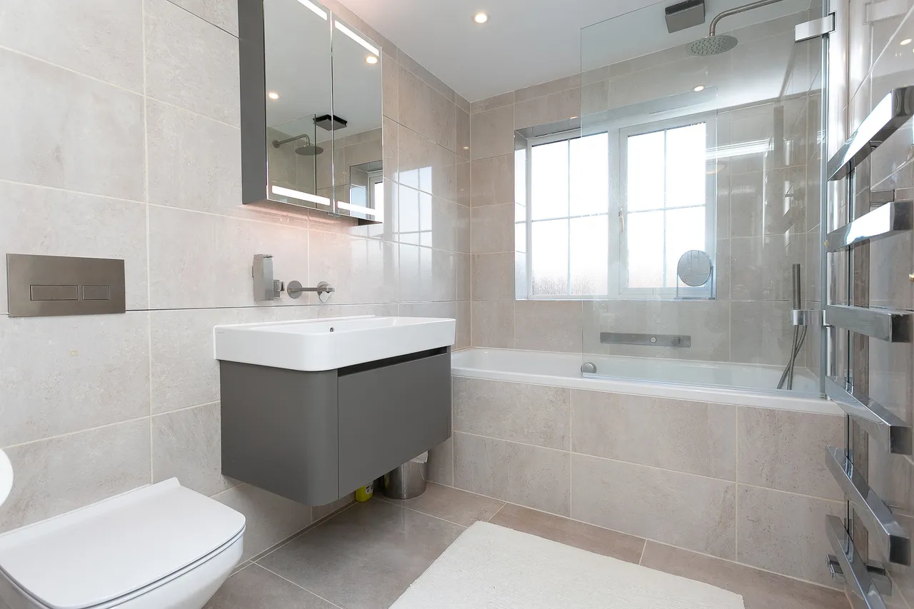 Leavesden, WD25, photo 22