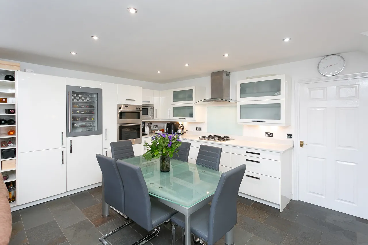 Leavesden, WD25, photo 6
