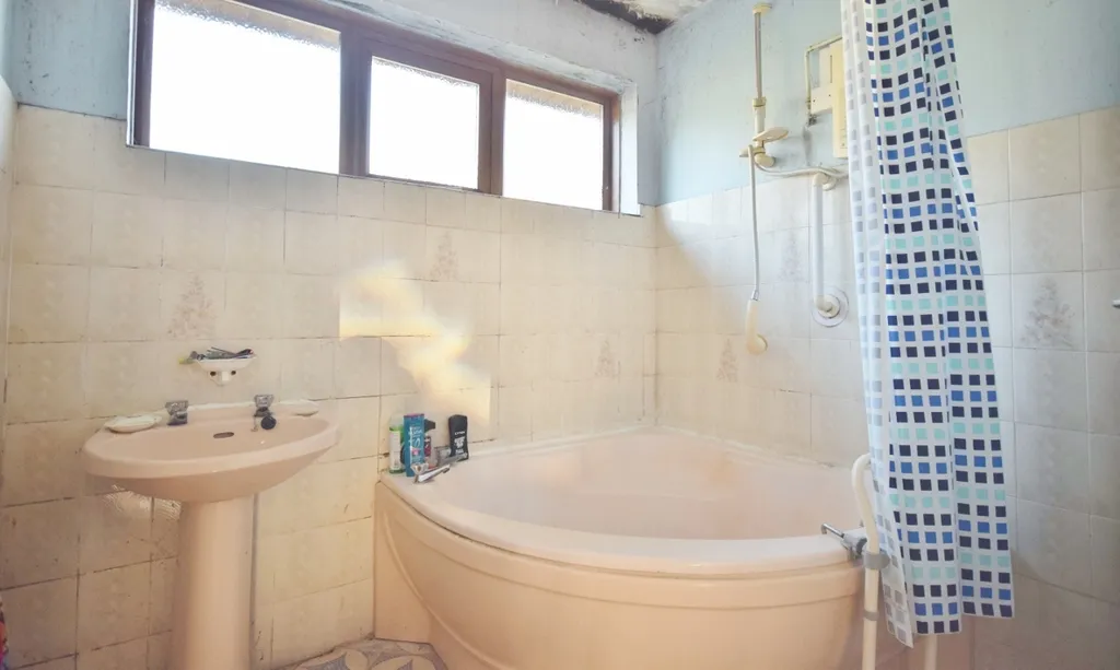 Bower Road, Bournemouth, BH8 9HQ, photo 16