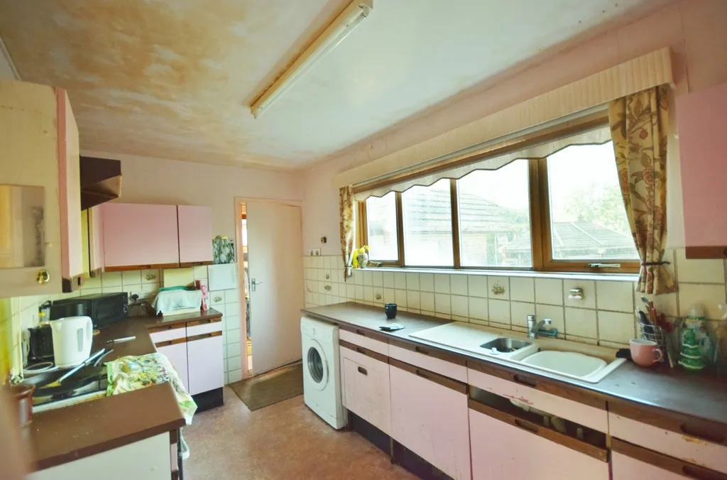 Bower Road, Bournemouth, BH8 9HQ, photo 8