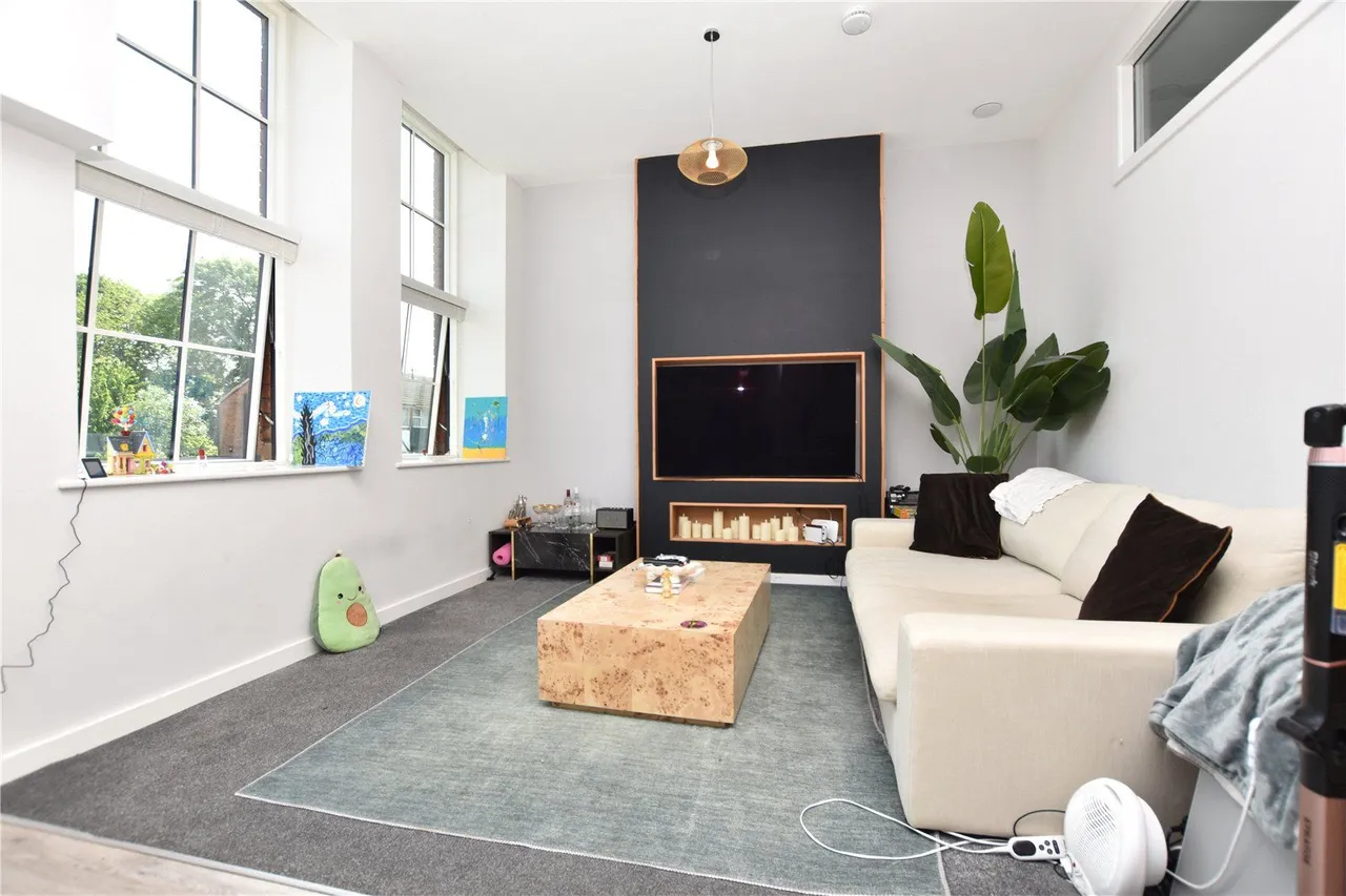 Park Mill Court, Morley, LS27, photo 12