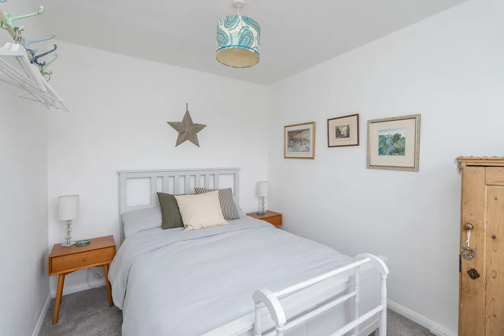 Ridgeway Drive, Dorking, RH4, photo 13
