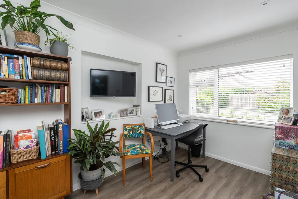Ridgeway Drive, Dorking, RH4, photo 6