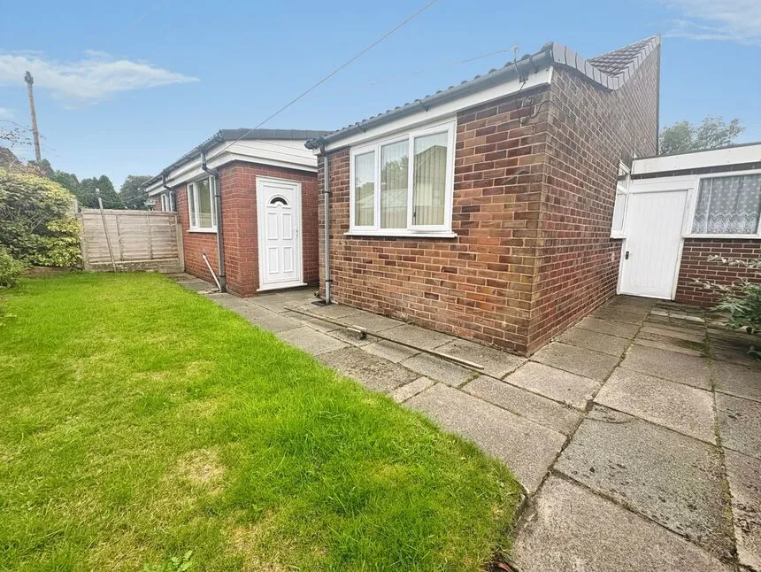 Moor Drive, Birleywood, WN8, photo 2