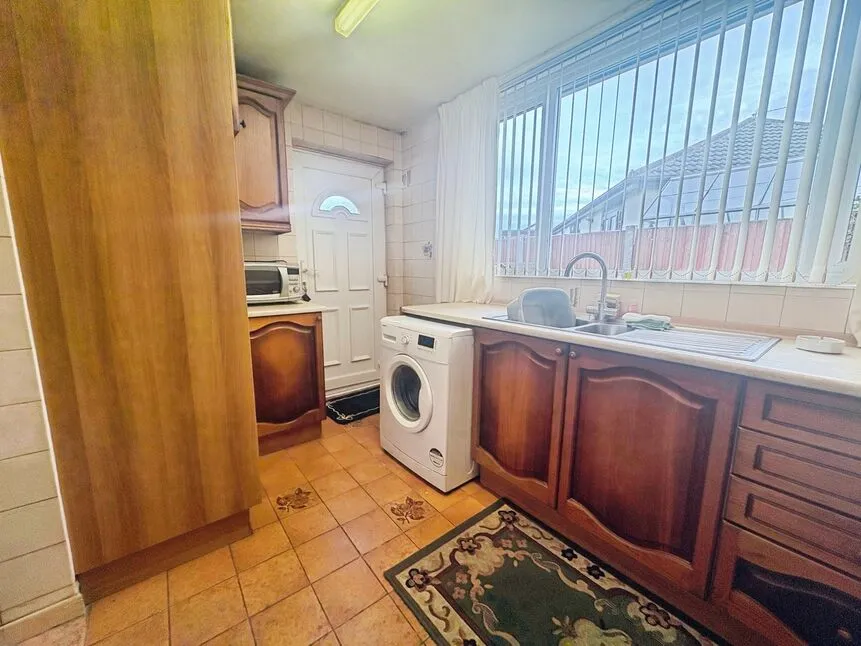 Moor Drive, Birleywood, WN8, photo 7