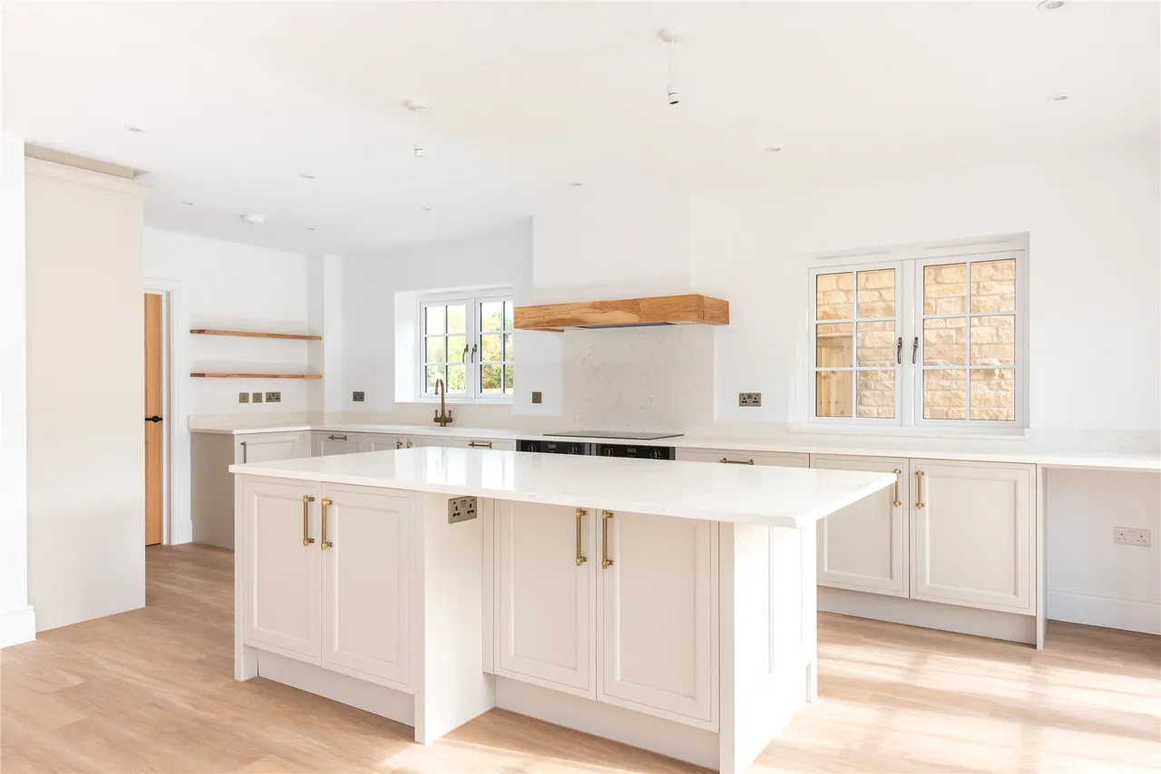 Hedgerow Gardens, Thornborough, MK18, photo 8