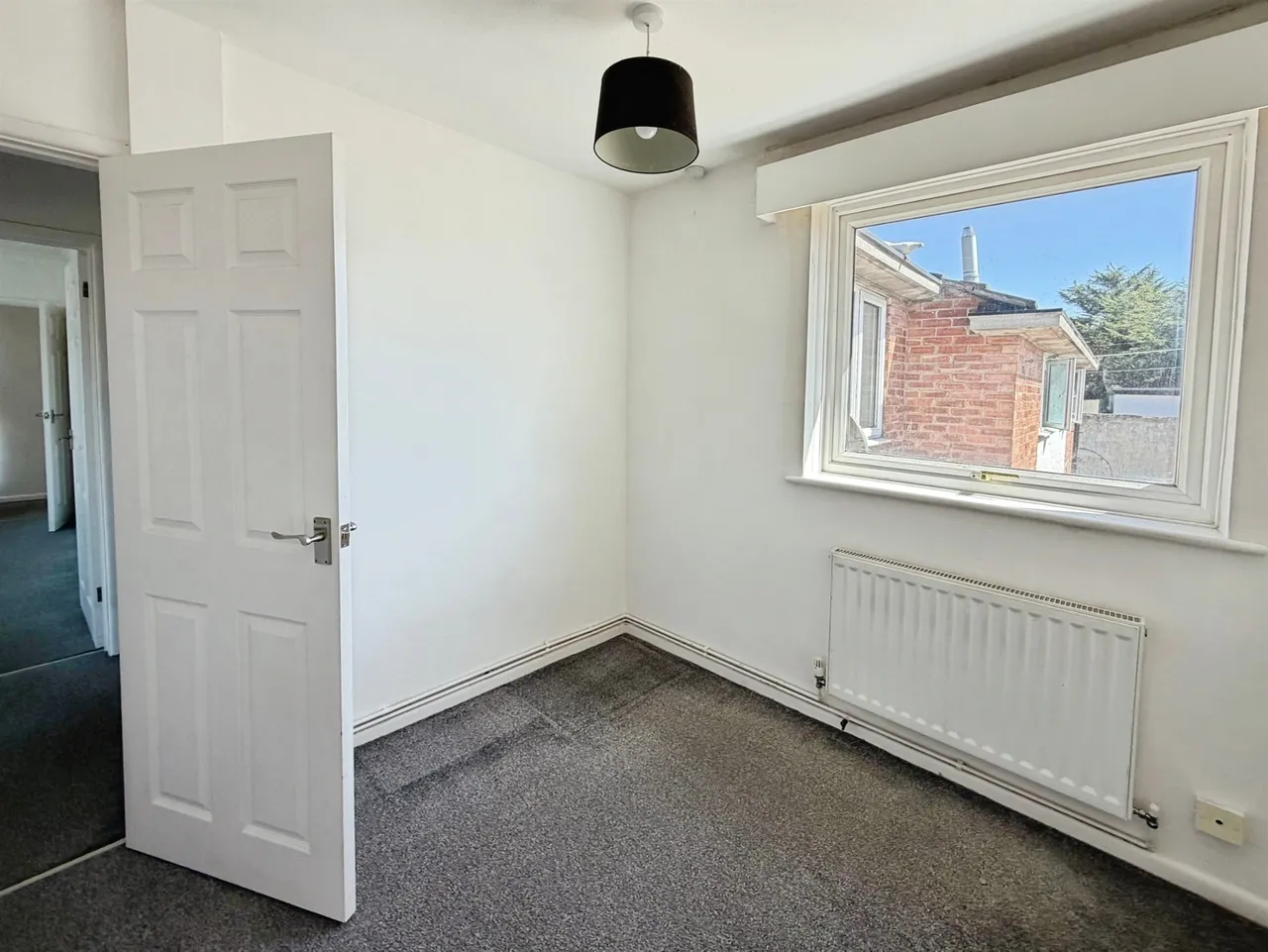Holland Road, Clacton-On-Sea, photo 8
