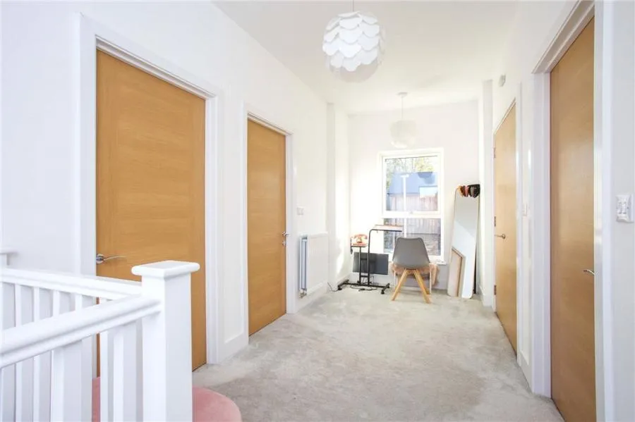 Dorchester Mews, Upper Longcross, KT16, photo 8
